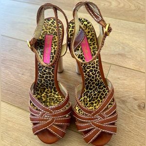 Betsy Johnson heeled sandals
